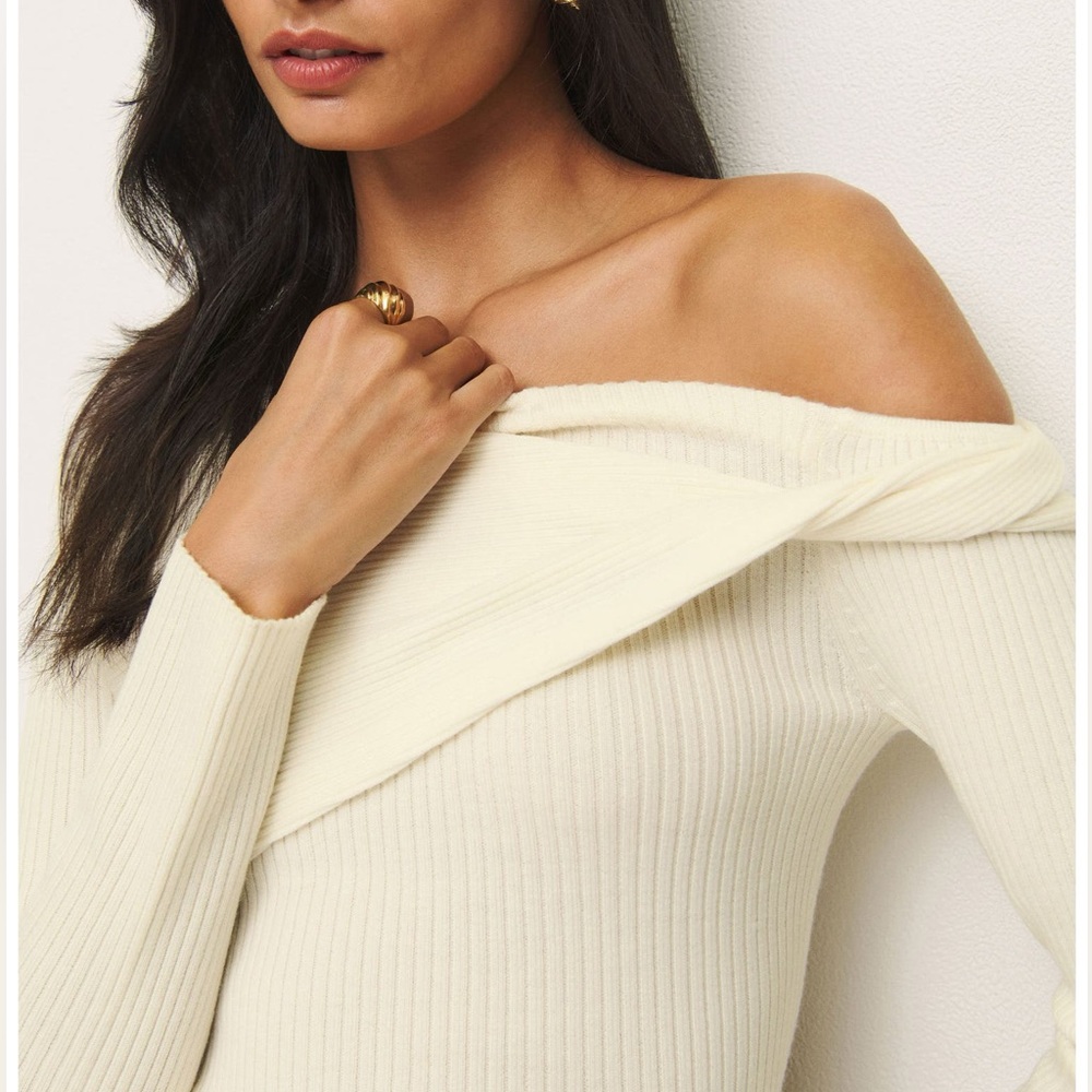 Reformation Lilou Regenerative Merino Sweater
